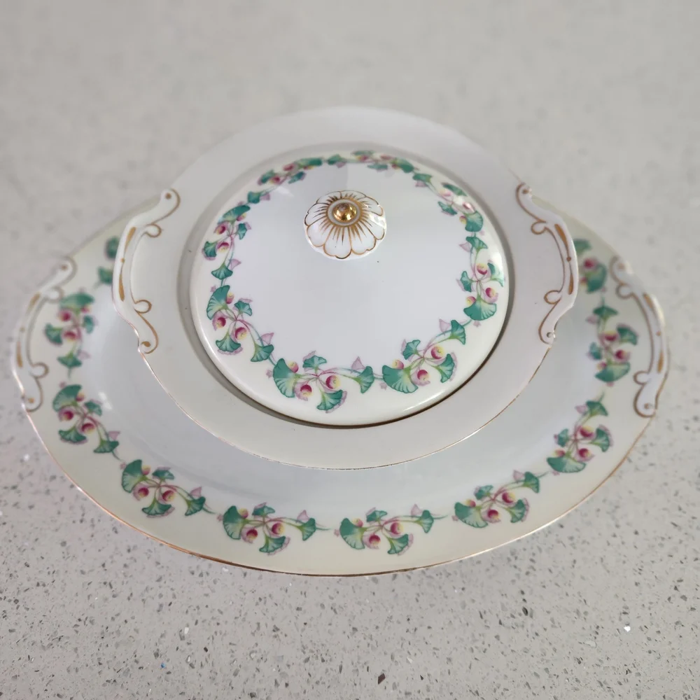 Berkshire Imperial Allegro Fine China Serving Bowl And Lid With Matching Platter